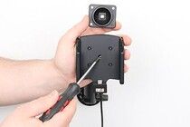 Brodit Active pidike USB-kaapelilla ja tupakansovittimella 721380