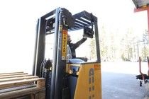 Brodit -jalustakiinnike, osat 215674