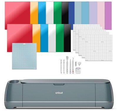 Cricut Maker 4 Essentials Bundle